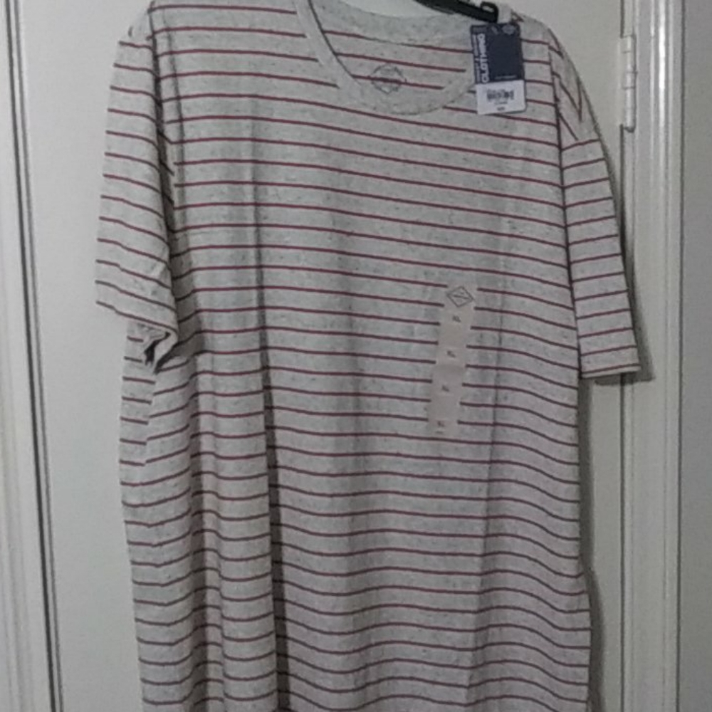 St. Johns Bay Mens Gray/Red  Crew Neck T-Shirt XL